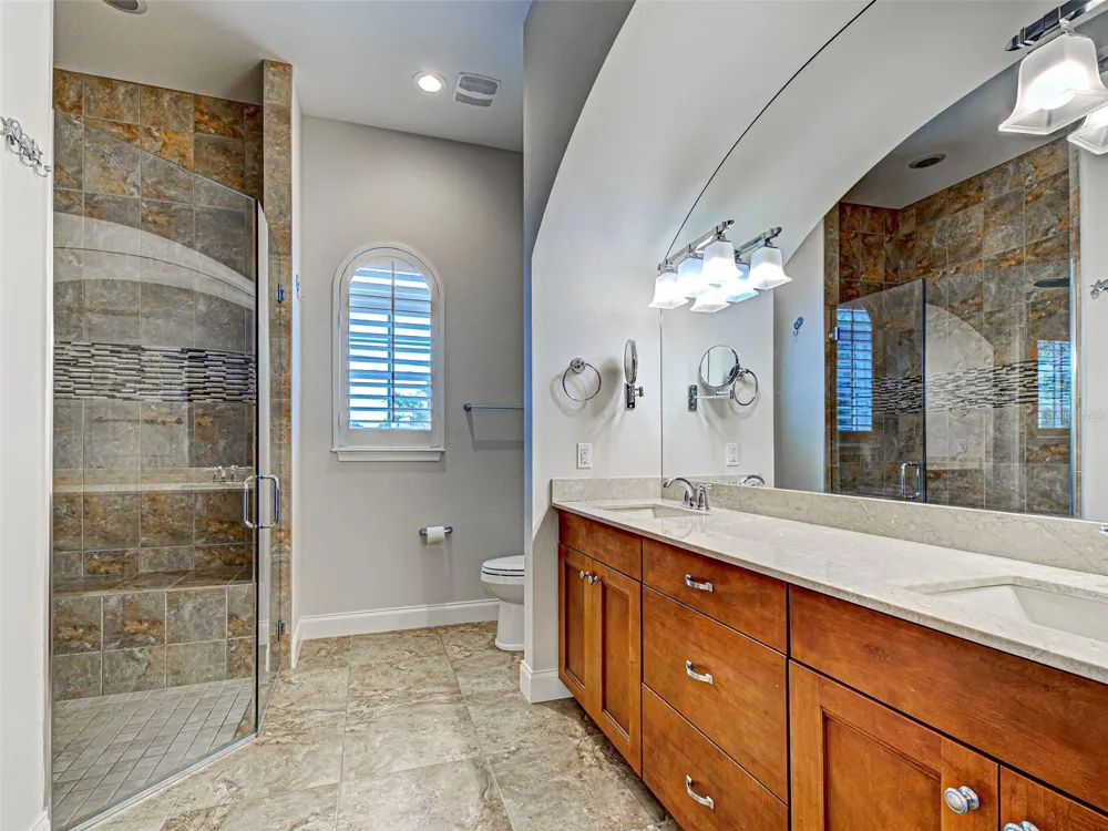 445 NOKOMIS AVENUE S #210 Venice, FL 34285