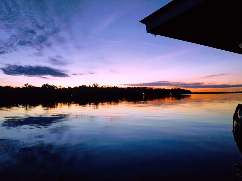 121 LAKE GEORGE DRIVE Georgetown, FL 32139