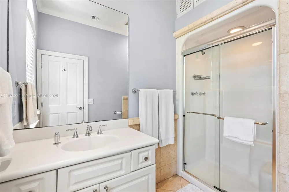 814 W Dilido Dr Miami Beach, FL 33139
