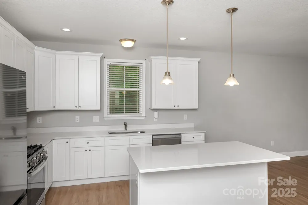 100 Holly Drive Duncan, SC 29334