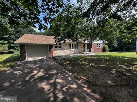 1217 BARTON ROAD
