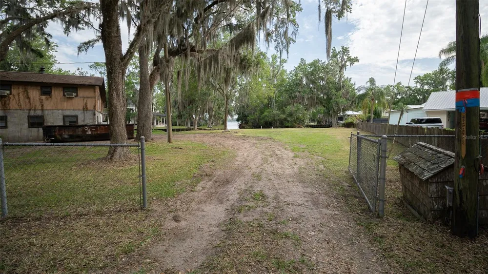 8211 COLEE COVE BRANCH ROAD St Augustine, FL 32092