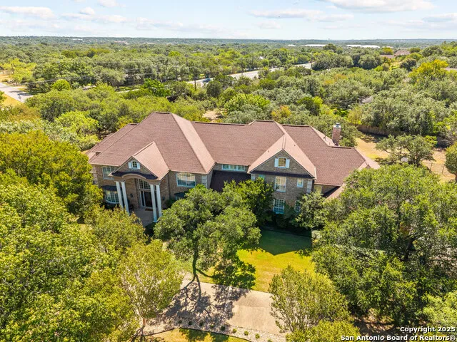 112 Canter Gait Shavano Park, TX 78231
