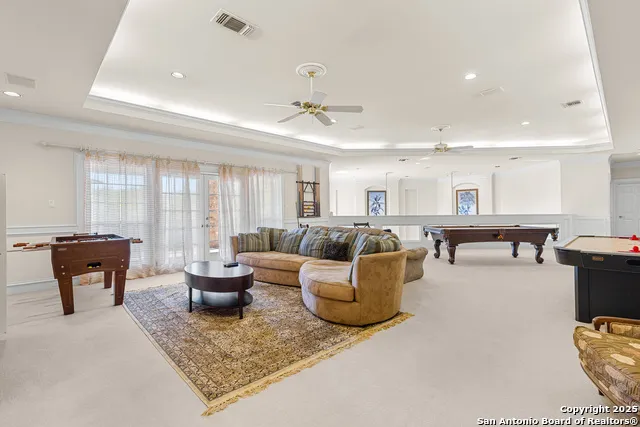 112 Canter Gait Shavano Park, TX 78231