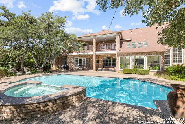112 Canter Gait Shavano Park, TX 78231