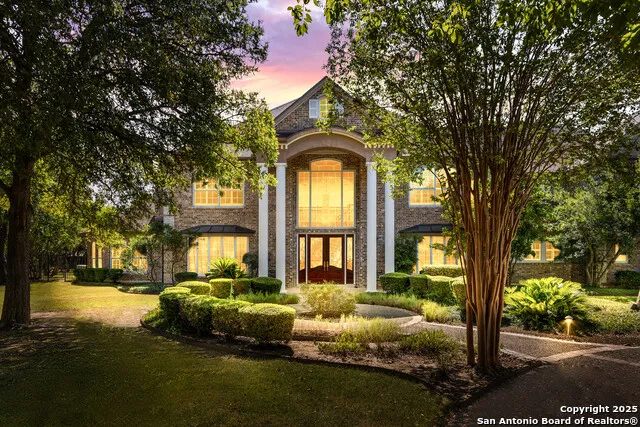 112 Canter Gait Shavano Park, TX 78231