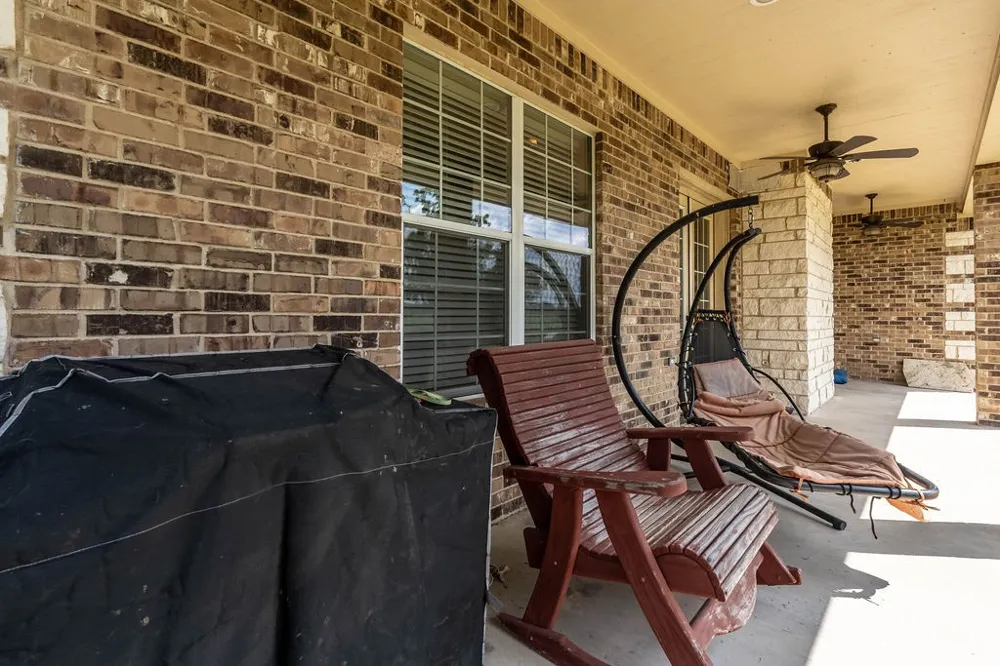 4149 An County Road 2202 Palestine, TX 75803