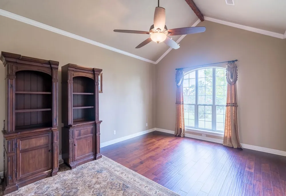 4149 An County Road 2202 Palestine, TX 75803