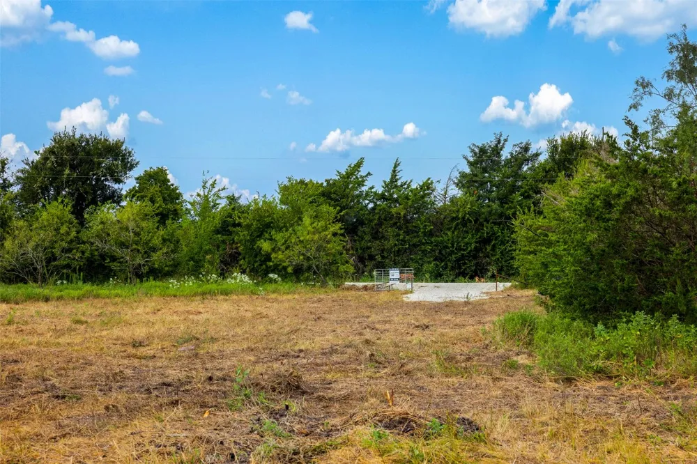 3 LCR 392 Groesbeck, TX 76642