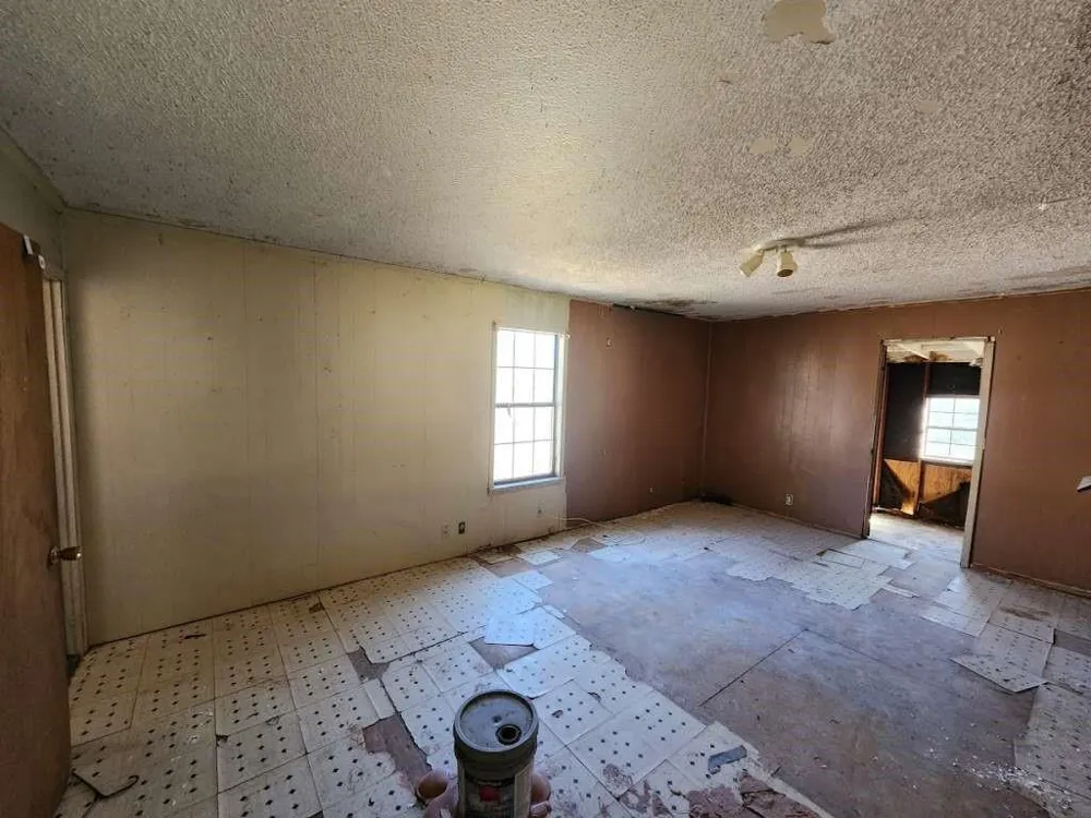124 County Road 466 Alice, TX 78332