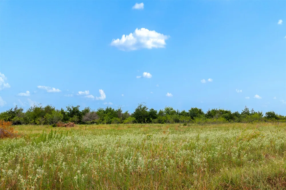 LCR 392 Groesbeck, TX 76642
