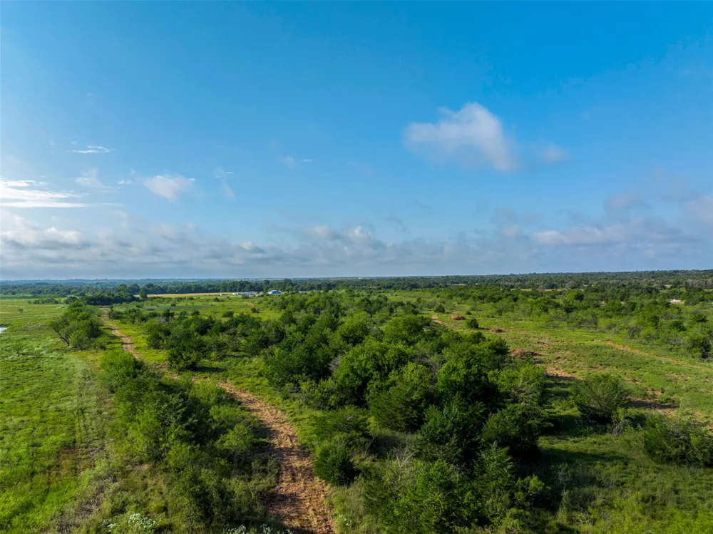 LCR 392 Groesbeck, TX 76642