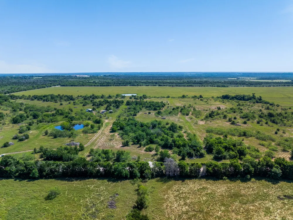 LCR 392 Groesbeck, TX 76642
