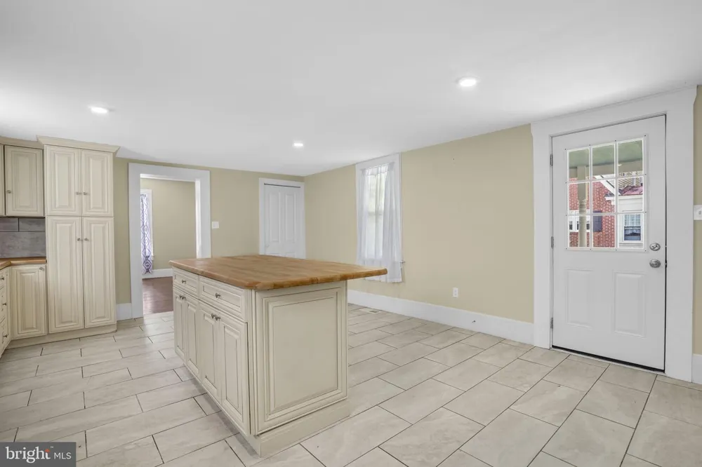 2508 MAIN STREET Exmore, VA 23350