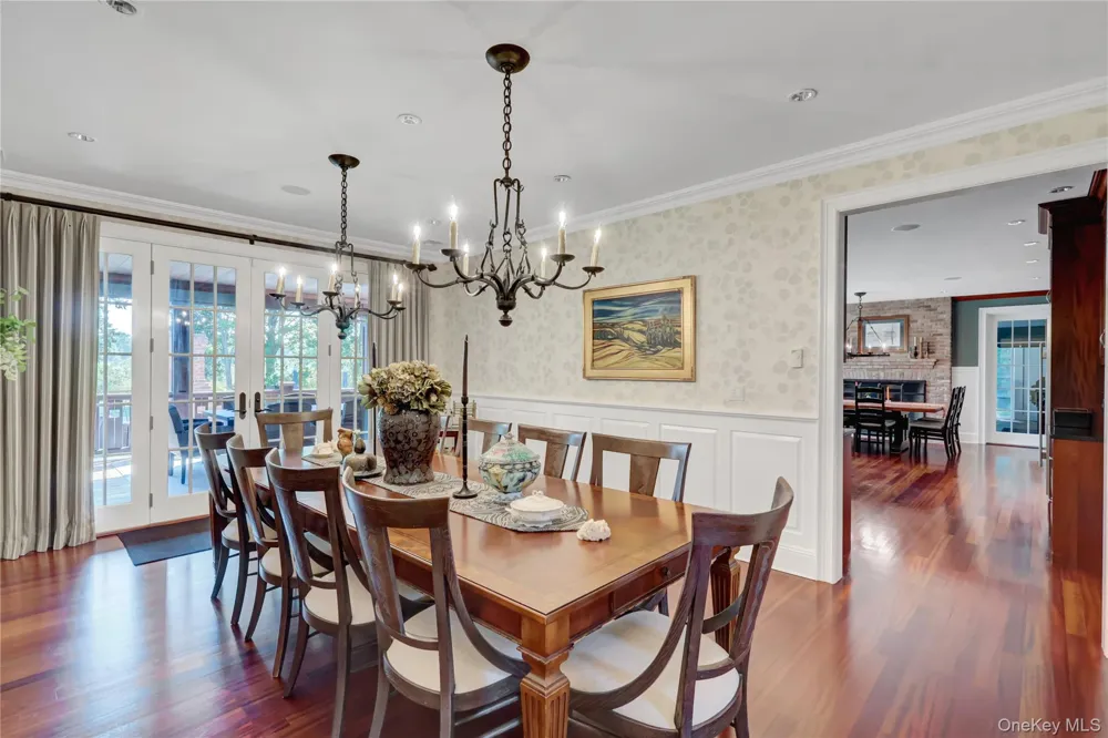 63 Dyke Road Setauket, NY 11733