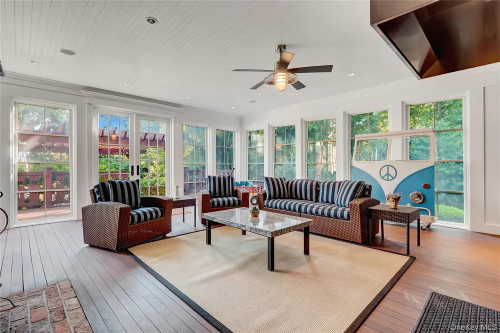 63 Dyke Road Setauket, NY 11733