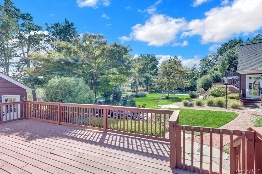 63 Dyke Road Setauket, NY 11733