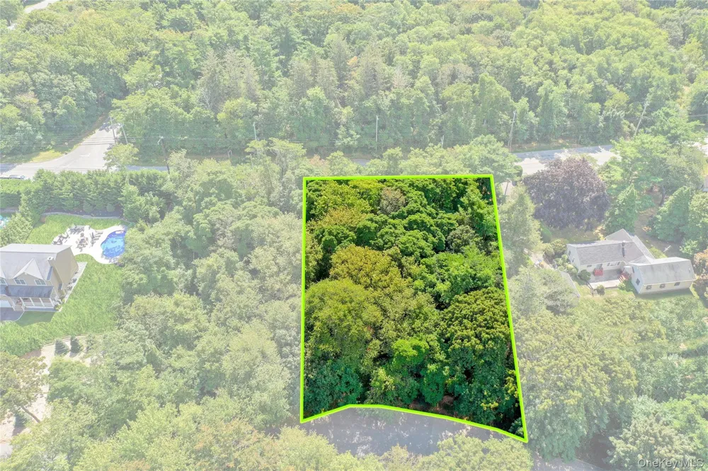 110 Homestead Way Greenport, NY 11944
