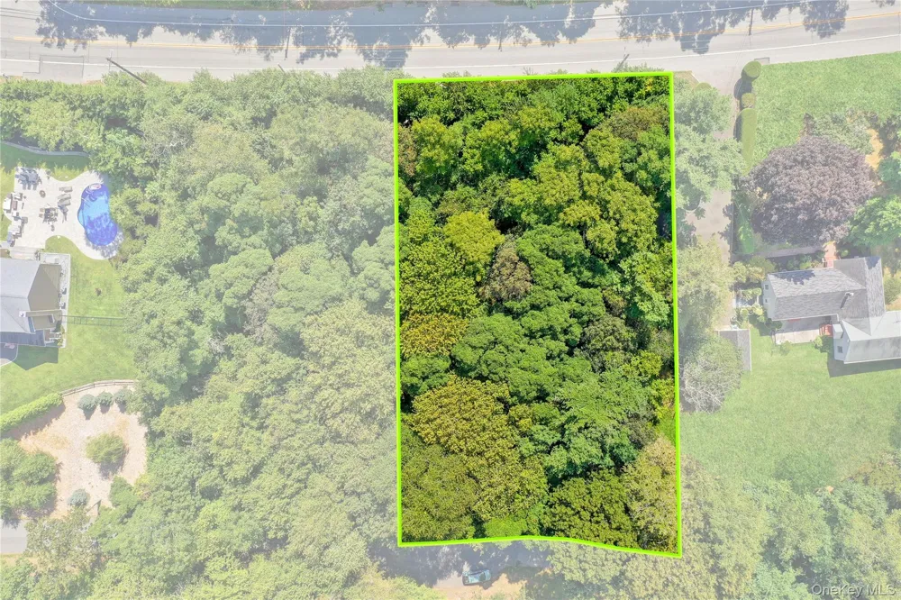 110 Homestead Way Greenport, NY 11944