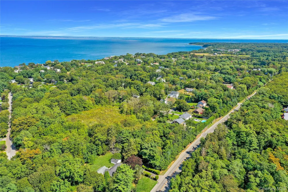 110 Homestead Way Greenport, NY 11944
