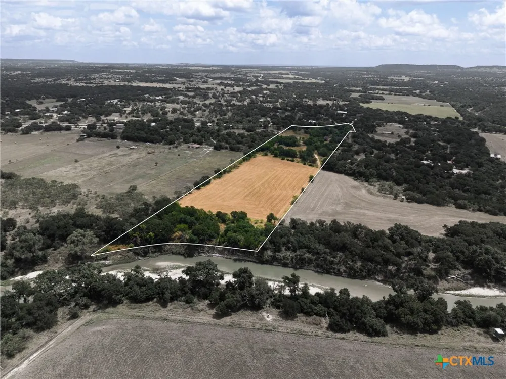 3927 County Road 3210 Kempner, TX 76539