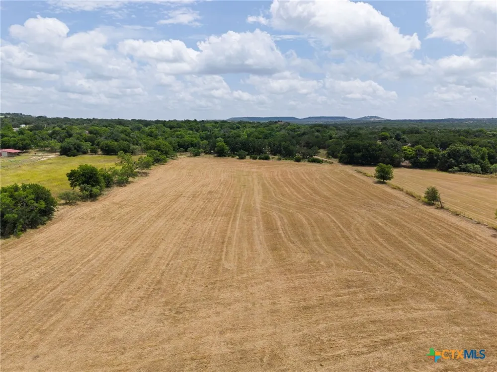 3927 County Road 3210 Kempner, TX 76539