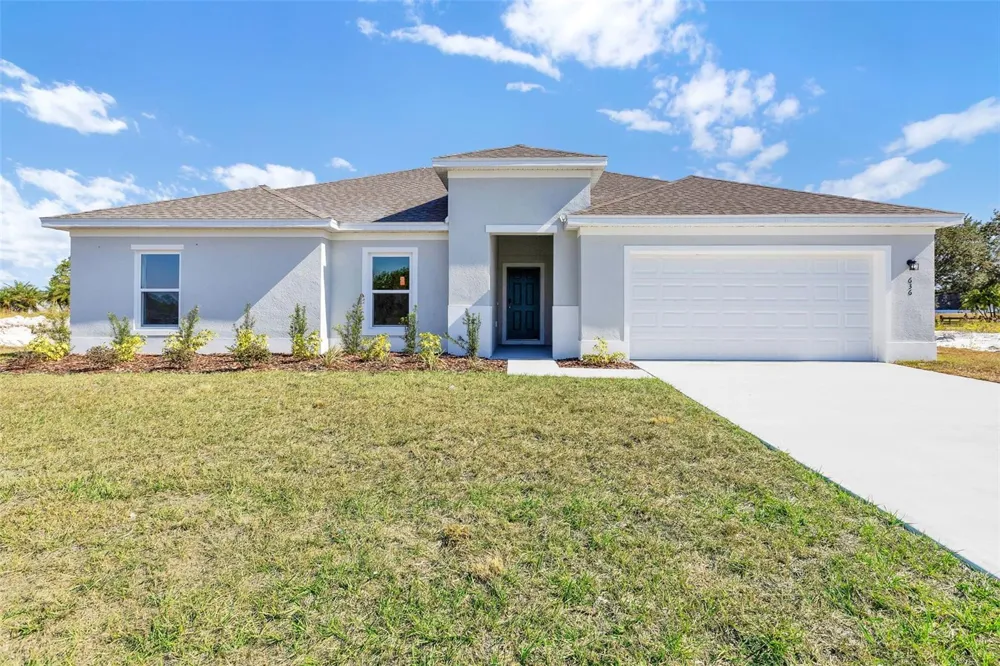 636 GRAND OAKS DRIVE Avon Park, FL 33825
