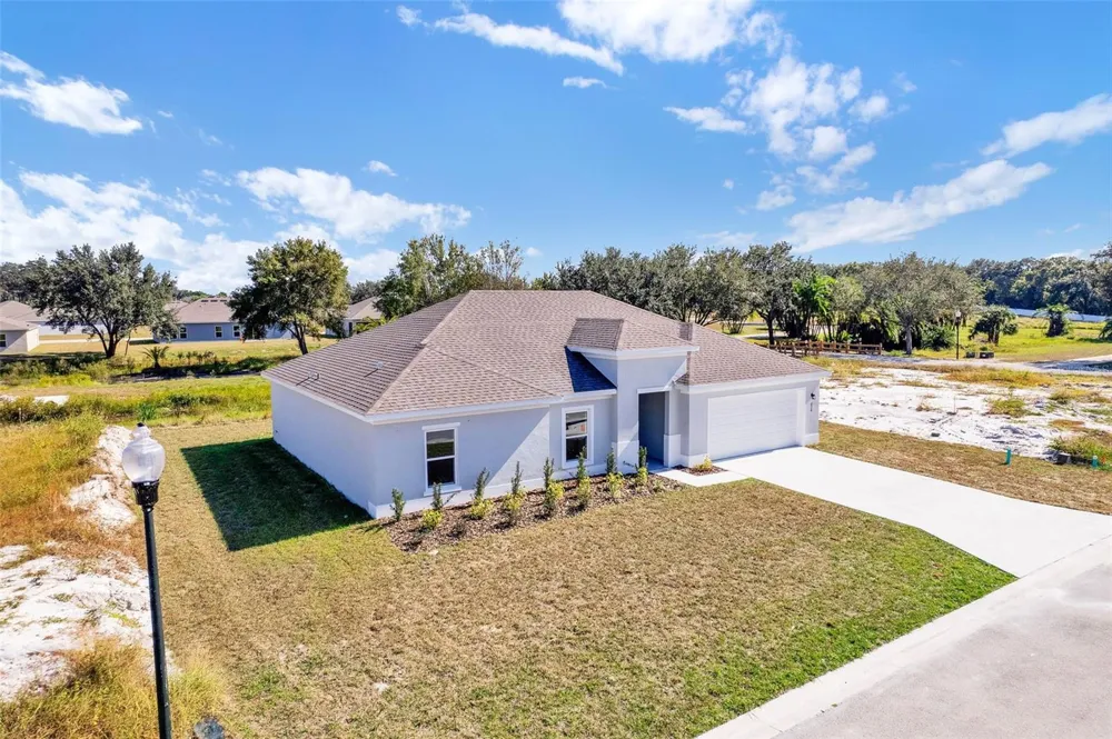 636 GRAND OAKS DRIVE Avon Park, FL 33825