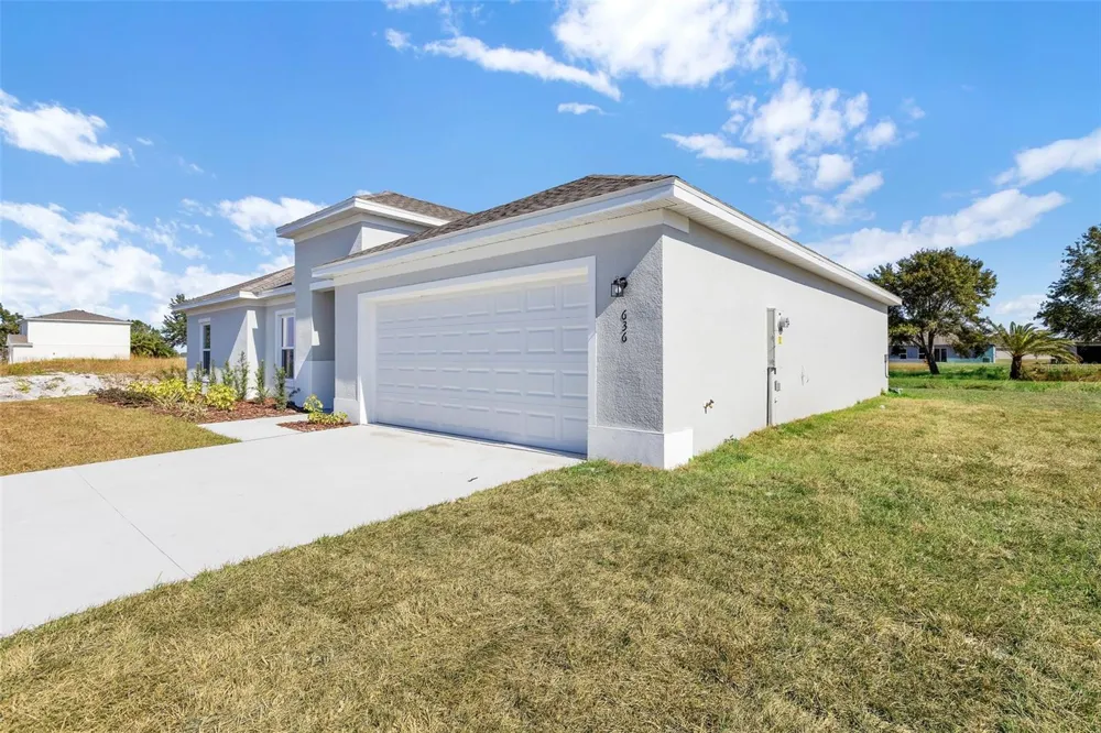 636 GRAND OAKS DRIVE Avon Park, FL 33825