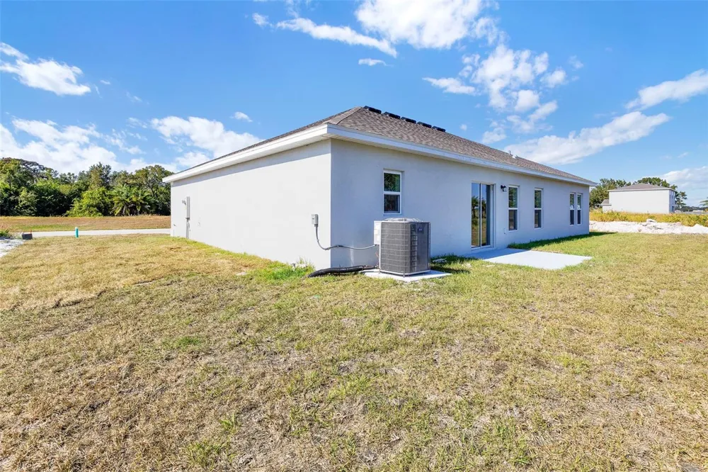 636 GRAND OAKS DRIVE Avon Park, FL 33825