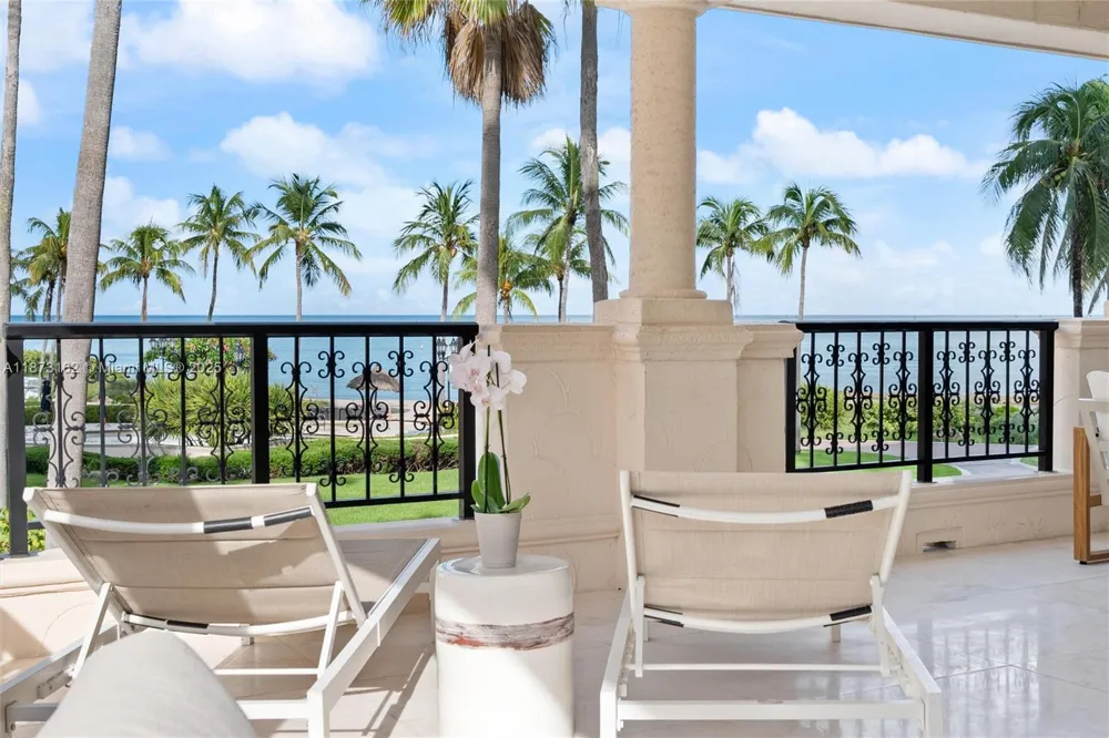 7921 Fisher Island Dr #7921 Miami Beach, FL 33109