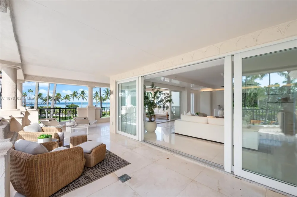 7921 Fisher Island Dr #7921 Miami Beach, FL 33109