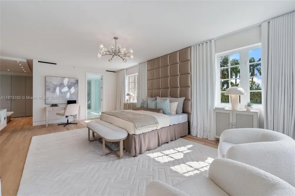 7921 Fisher Island Dr #7921 Miami Beach, FL 33109