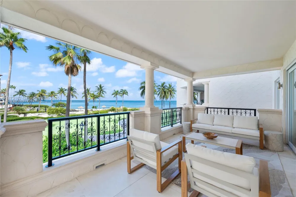7921 Fisher Island Dr #7921 Miami Beach, FL 33109