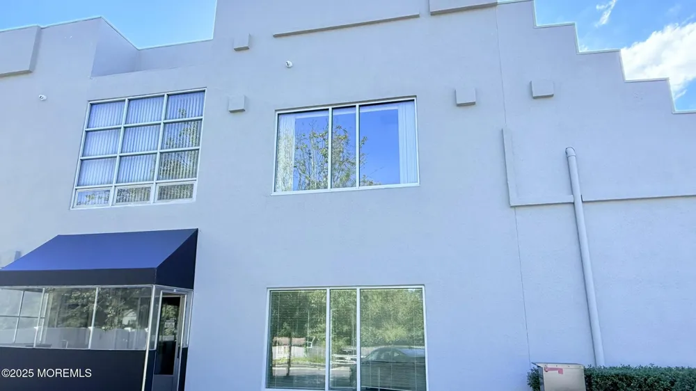 507 Broad Street #2ND FLOOR Shrewsbury, NJ 07702