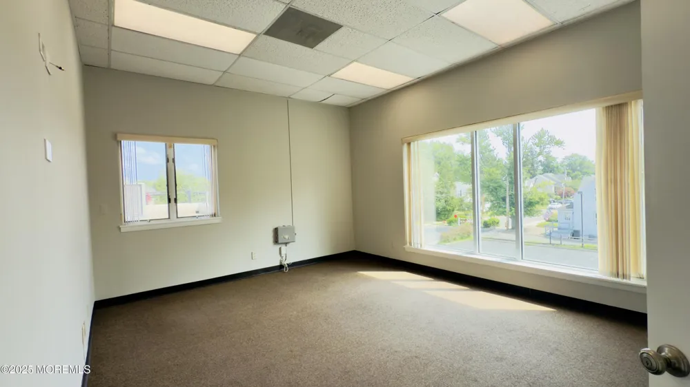 507 Broad Street #2ND FLOOR Shrewsbury, NJ 07702