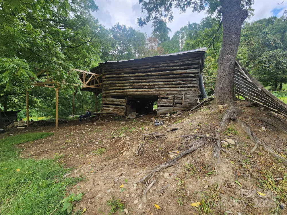 1925 S Fork Road Marshall, NC 28753