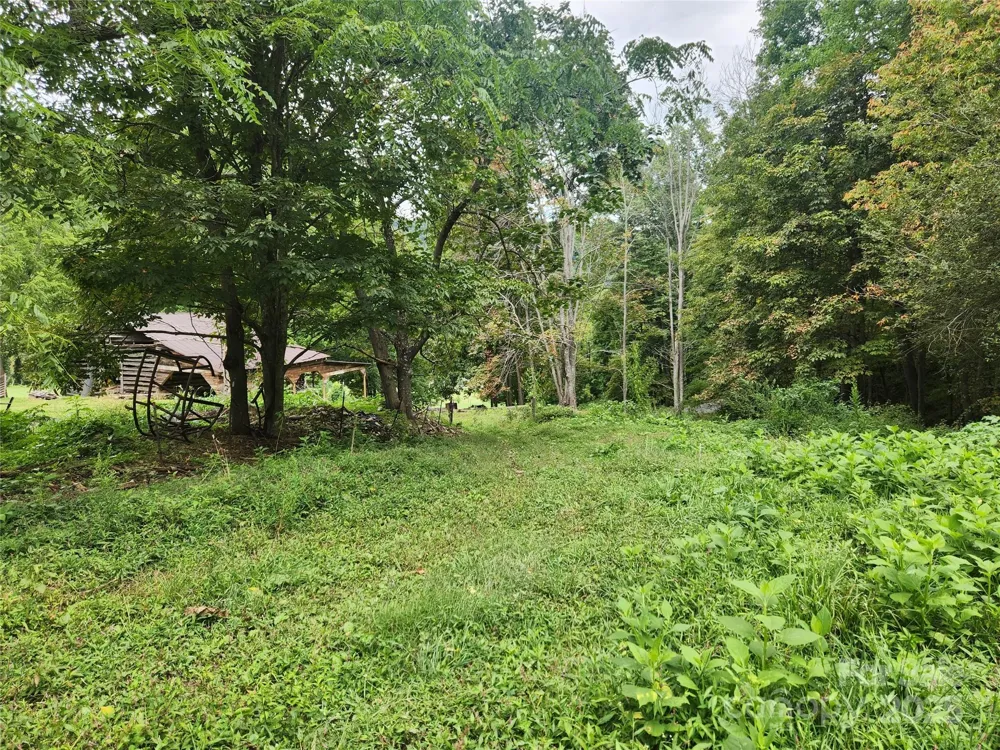1925 S Fork Road Marshall, NC 28753