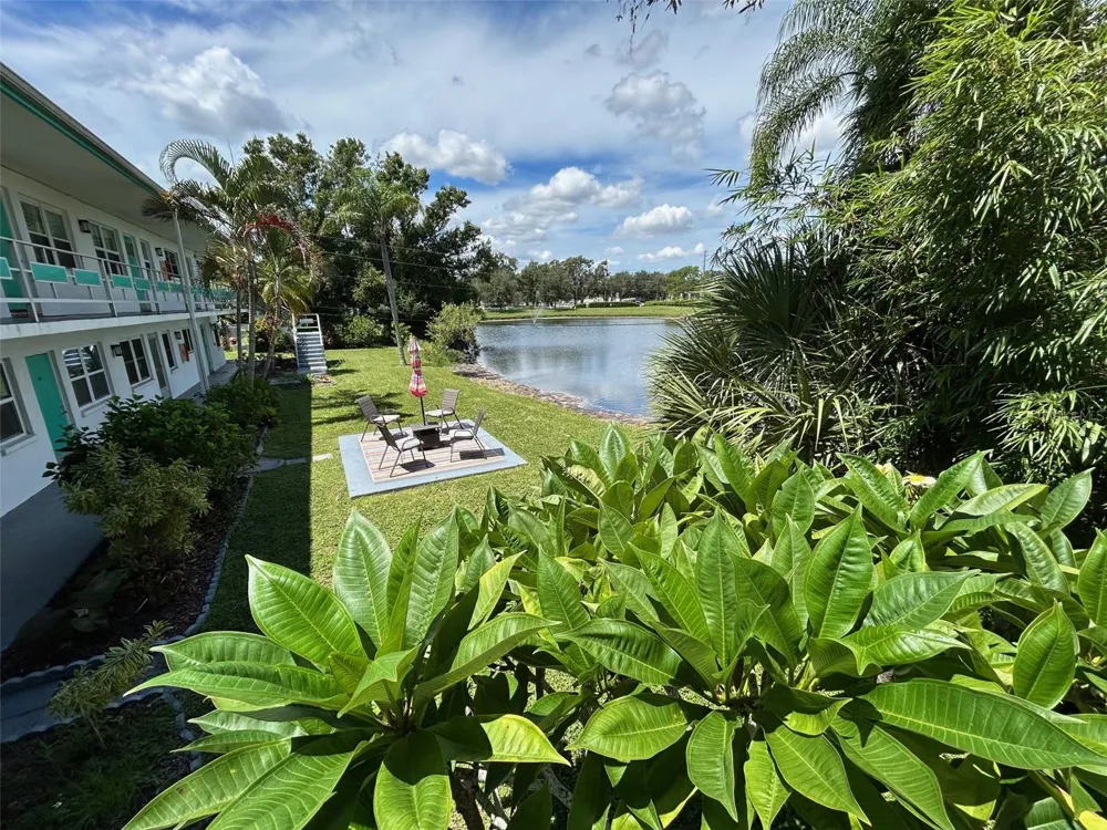 6100 21ST STREET #15 St Petersburg, FL 33714