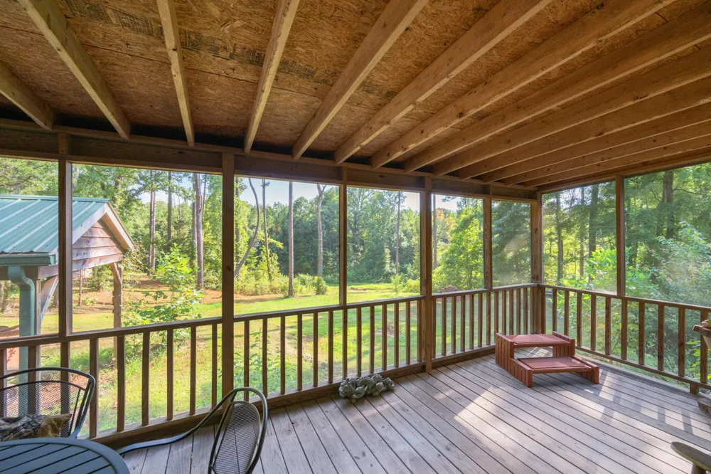 115 Chalet Ln Henderson, TN 38340