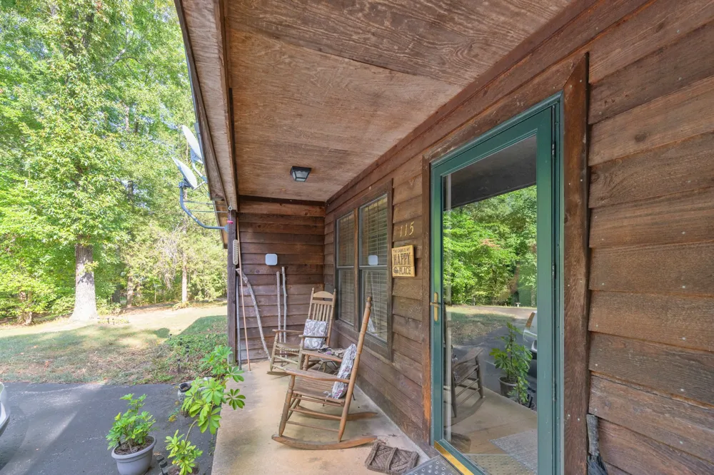 115 Chalet Ln Henderson, TN 38340