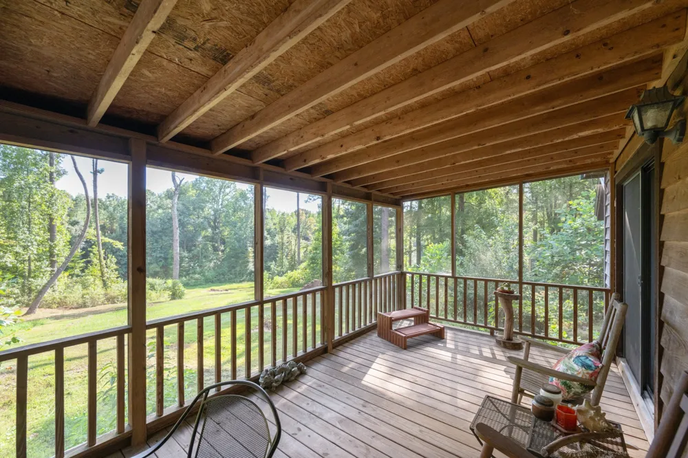 115 Chalet Ln Henderson, TN 38340