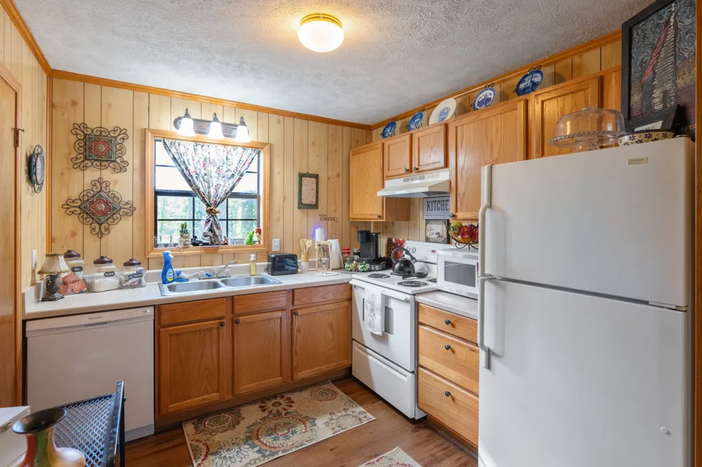 115 Chalet Ln Henderson, TN 38340
