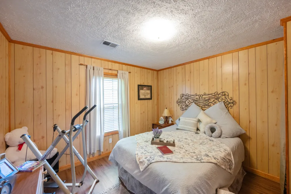 115 Chalet Ln Henderson, TN 38340