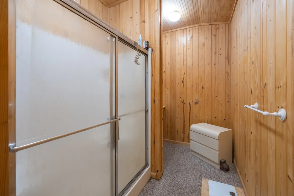 115 Chalet Ln Henderson, TN 38340