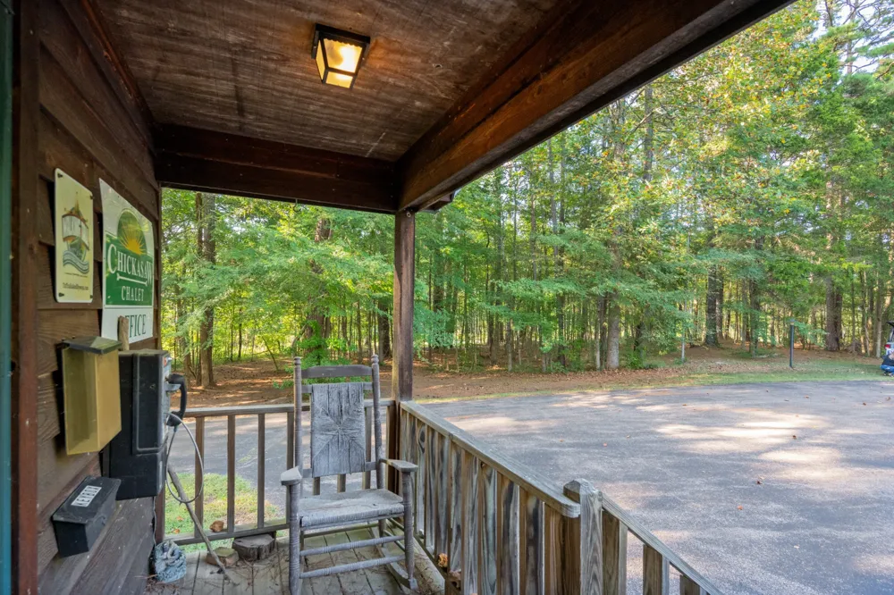 115 Chalet Ln Henderson, TN 38340