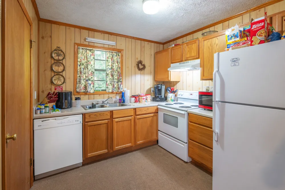 115 Chalet Ln Henderson, TN 38340