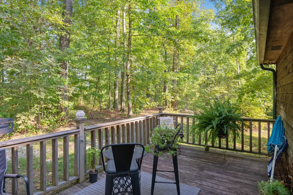 115 Chalet Ln Henderson, TN 38340