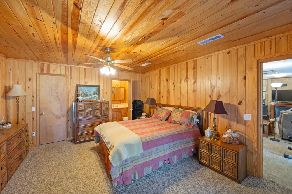115 Chalet Ln Henderson, TN 38340