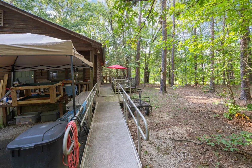115 Chalet Ln Henderson, TN 38340
